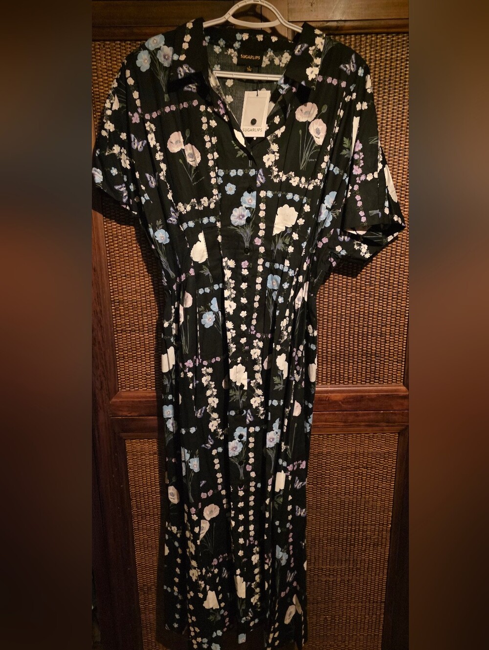 Sugarlips NWT Large Black Floral Midi Dress with Blue and White Blossoms PTP 21 - Picture 2 of 2